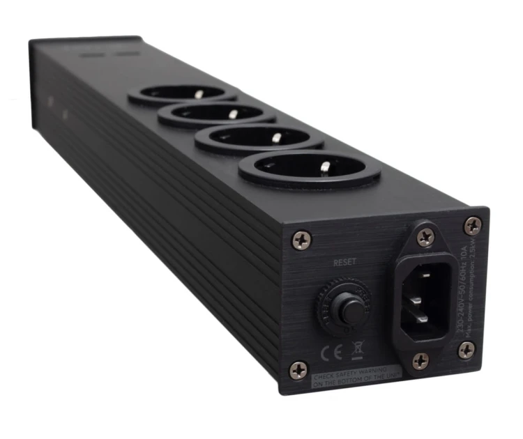 Listwa zasilająca filtr Taga Harmony PF-400USB - czarna