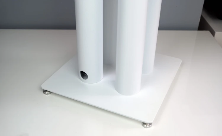 Białe stojaki standy podstawy pod kolumny głośniki Cross-Tech S4
