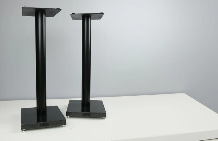 Stojaki standy podstawy pod kolumny głośniki S2