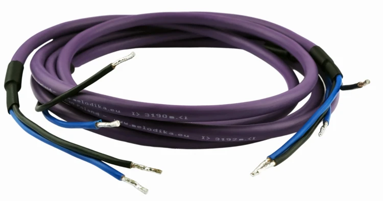 Kabel MELODIKA MDC2400 2x4,0mm2 + oprawa srebrem