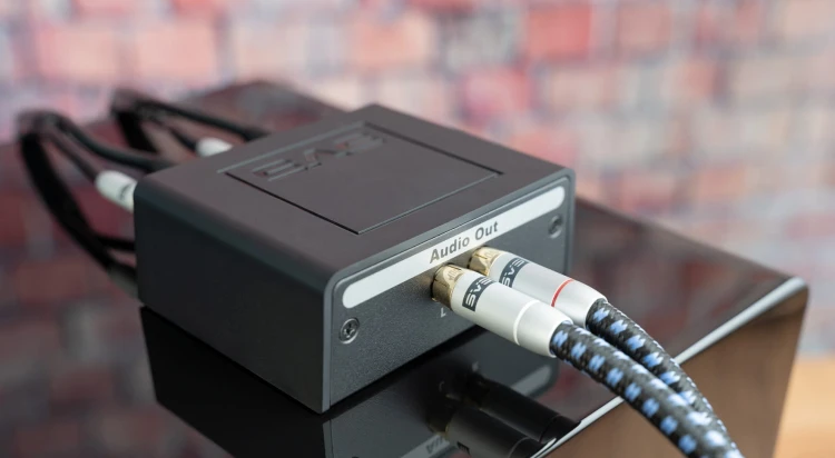 SVS SoundPath Speaker Level Subwoofer Adapter poziomu syg. głośnikowego/RCA