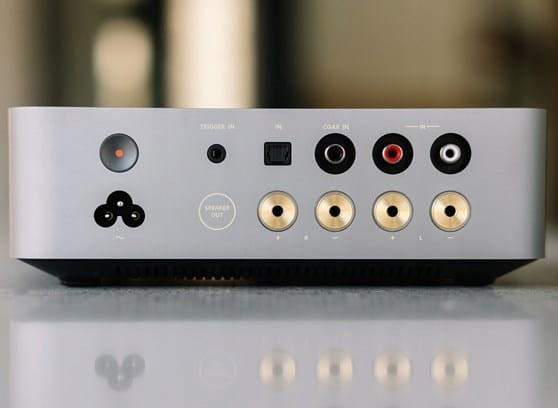 WiiM-VIBELINK-AMP-WZMACNIACZ-STEREO-KONCOWKA-MOCY-200W-4-Ohm-DAC-SPACE-GRAY-Waga-produktu-2-05-kg.jpg