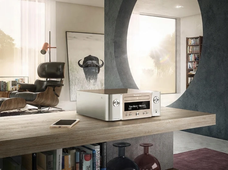 Amplituner-Marantz-Melody-X-2-0-srebrny-Model-Melody-X.jpg