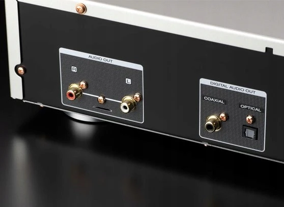 MARANTZ-CD6007-ODTWARZACZ-PLYT-CD-CD-R-RW-SACD-Z-DAC-I-USB-HIGH-RES-SREBRNY-Glebokosc-produktu-34-cm.jpg