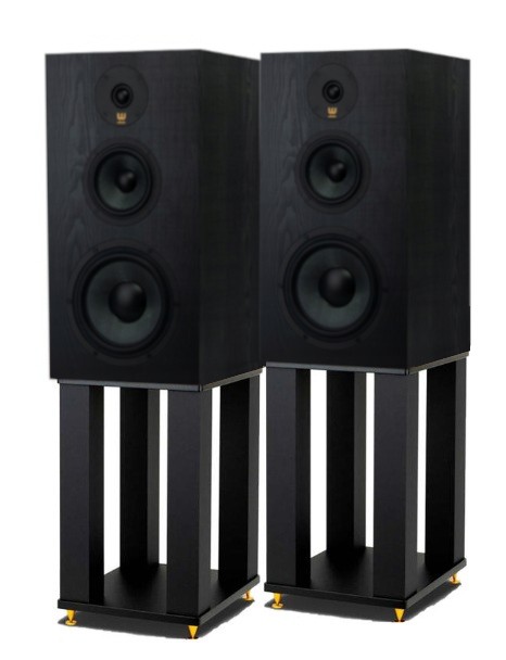 WILSON CLASSIC BLACK OAK-WILSON STAND.jpg